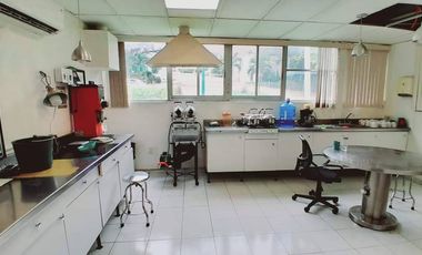 SE VENDE CONJUNTO DE BODEGAS EN ZONA SUR ORIENTE DE TUXTLA GUTIERREZ