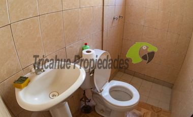 En Vicuña, arriendo de casa año corrido 2D,  1B y estacionamiento. $300.000