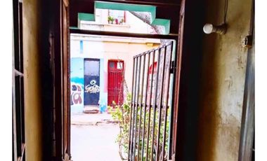 VENTA CASA 100/80PARA REMODELACIÓN TOTAL