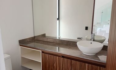 CASA EN VENTA EN LOMALTA TRES MARIAS MORELIA