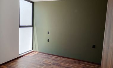 CASA EN VENTA EN LOMALTA TRES MARIAS MORELIA