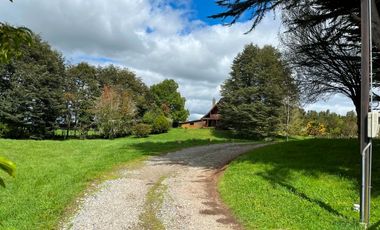 SE VENDE CASA EN PARCELACION PARQUE LOS VOLCANES LLANQUIHUE