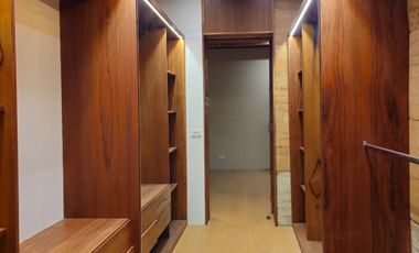 LAS CAÑADAS CASA EN VENTA PRECIOSA A CAMPO DE GOLF UNA SOLA PLANTA CON ALBERCA