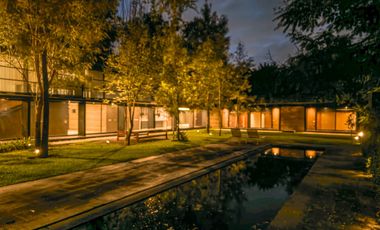 LAS CAÑADAS CASA EN VENTA PRECIOSA A CAMPO DE GOLF UNA SOLA PLANTA CON ALBERCA