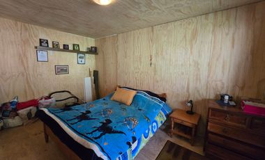 Hermosa Casa con Cabaña en Parcela — Altos de Piedra Blanca, Valdivia