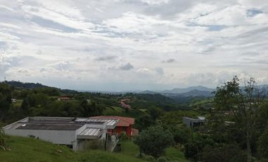 🏡 CASA CAMPESTRE EN PARCELACIÓN – VÍA CONDINA