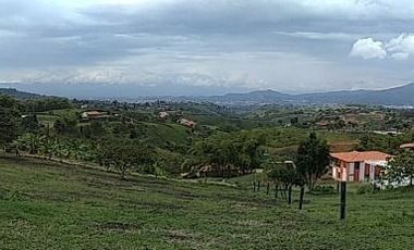 🏡 CASA CAMPESTRE EN PARCELACIÓN – VÍA CONDINA