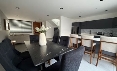 RENTA CASA AMUEBLADA MAYORAZGO RESIDENCIAL, DEL CARMEN, ZONA SUR, LEÓN, GTO.