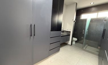 RENTA CASA AMUEBLADA MAYORAZGO RESIDENCIAL, DEL CARMEN, ZONA SUR, LEÓN, GTO.