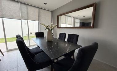 RENTA CASA AMUEBLADA MAYORAZGO RESIDENCIAL, DEL CARMEN, ZONA SUR, LEÓN, GTO.