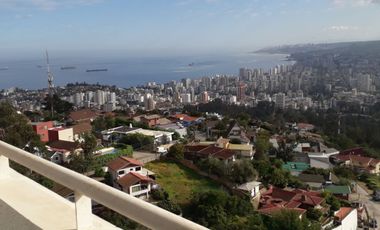 VENDO PRECIOSO DEPTO.EN VIÑA DEL MAR ALTO VISTA  AL MAR
