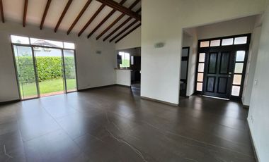 🏡 VENTA O RENTA – Casa Campestre en Cerritos, Pereira