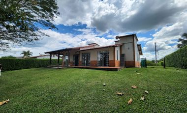 🏡 VENTA O RENTA – Casa Campestre en Cerritos, Pereira
