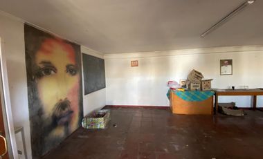 Casa/colegio 6 salas de clases metro Quillayes La Florida