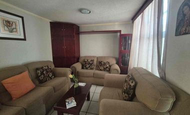 SE VENDE CASA EN COL CONDE DE BERNARDEZ