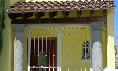 CASA EN VENTA EN PRIVADA LAS FUENTES, CORREGIDORA, QRO.