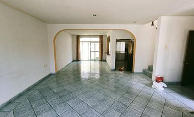 CASA EN VENTA EN PRIVADA LAS FUENTES, CORREGIDORA, QRO.