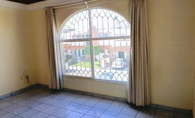 CASA EN VENTA EN PRIVADA LAS FUENTES, CORREGIDORA, QRO.