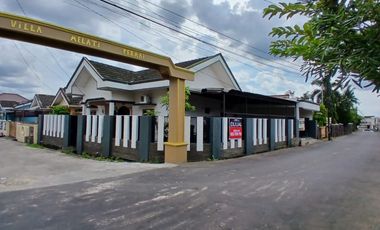 DIJUAL RUMAH HOOK DEKAT PARAMOUNT MP MANGKUNEGARA PALEMBANG