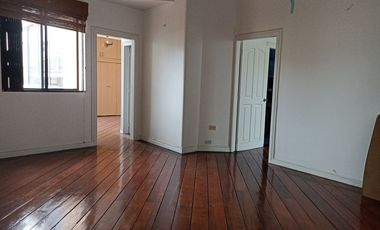 Alquiler de Casa 6 dormitorios, piscina, garaje en Kennedy Norte