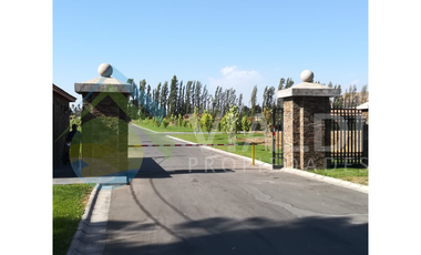 Parcela En Condominio, Urbanización De Primer Nivel