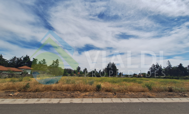 Parcela En Condominio, Urbanización De Primer Nivel