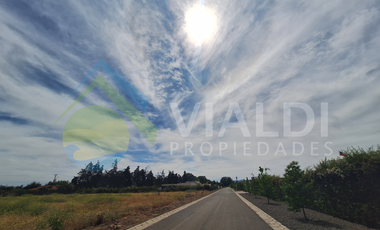 Parcela En Condominio, Urbanización De Primer Nivel