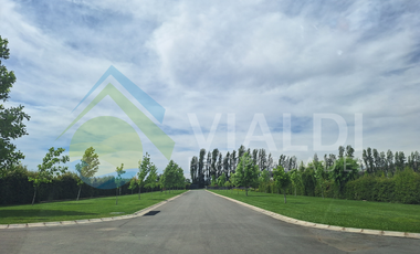 Parcela En Condominio, Urbanización De Primer Nivel