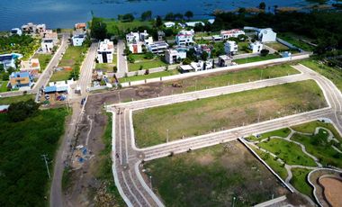 TERRENOS EN VENTA FRENTE AL LAGO DE CHAPALA, FRACCIONAMIENTO LAKE SHORE, JOCOTEPEC, JALISCO