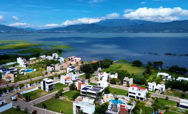 TERRENOS EN VENTA FRENTE AL LAGO DE CHAPALA, FRACCIONAMIENTO LAKE SHORE, JOCOTEPEC, JALISCO