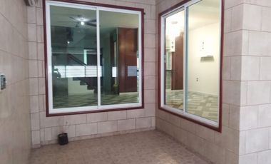 SE VENDE BONITA CASA EN  SIGLO XXI  O CASAS DIAZ