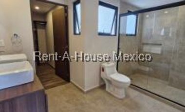 Departamento amplio en venta en Lomas de Anahuac con Roof Top