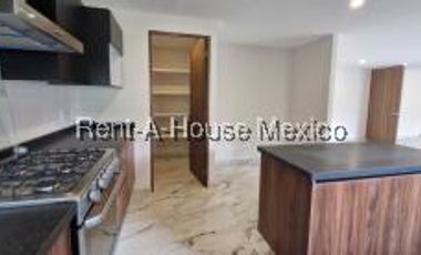 Departamento amplio en venta en Lomas de Anahuac con Roof Top