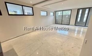 Departamento moderno en venta en Lomas de Tecamachalco con Terraza y Roof Top