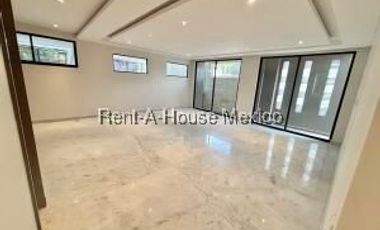 Departamento moderno en venta en Lomas de Tecamachalco con Terraza y Roof Top