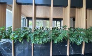 Departamento moderno en venta en Interlomas con Gimnasio y Terraza