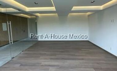 Departamento amplio en venta en Lomas de Tecamachalco