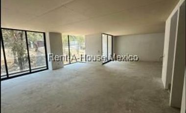 Departamento amplio en venta en Lomas de Tecamachalco
