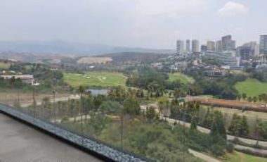 Departamento luminoso en venta en Bosque Real con Alberca y Gimnasio