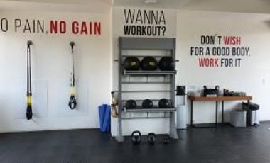 Departamento luminoso en venta en Bosque Real con Alberca y Gimnasio