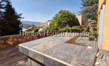Casa moderno en venta en Cuajimalpa con Terraza y Jardín