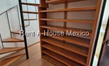 Casa moderno en venta en Cuajimalpa con Terraza y Jardín