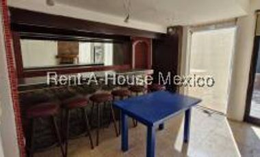 Casa moderno en venta en Cuajimalpa con Terraza y Jardín