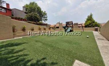 Casa moderno en venta en Cuajimalpa con Terraza y Jardín