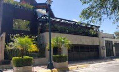 Casa acogedor en venta en Bosques de la Herradura con Terraza y Roof Top