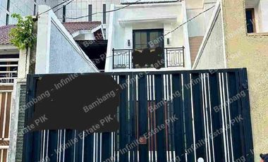 Dijual Cepat rumah minimalis new brand ,2 lantai LT 78m2  LB 90m2. KT 3 KM 3 Bebas banjir