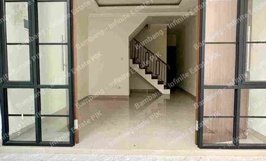 Dijual Cepat rumah minimalis new brand ,2 lantai LT 78m2  LB 90m2. KT 3 KM 3 Bebas banjir