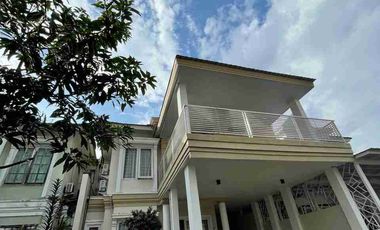 DIJUAL RUMAH 2 LANTAI CLUSTER SOMERSET BALIKPAPAN BARU