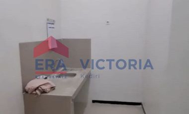 DIJUAL Rumah Dalam Perumahan di Mojoroto Kota Kediri Dilengkapi Taman Bermain & Masjid 4 menit ke RS Muhamadiyah