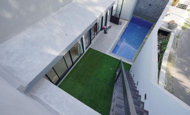 TURUN HARGA : Dijual Murah Rumah villa Jogja private pool ; Full Furnish Lokasi Jalan kaliurang km 15